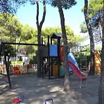 Village פארק נופש