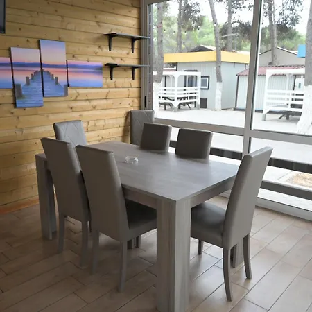Village Holiday park 3*
